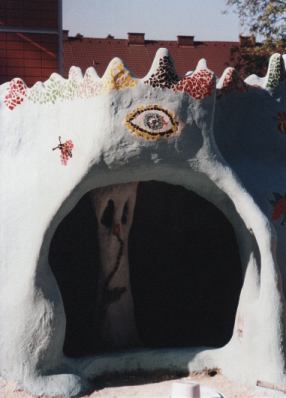 eingang.jpg (16291 Byte)